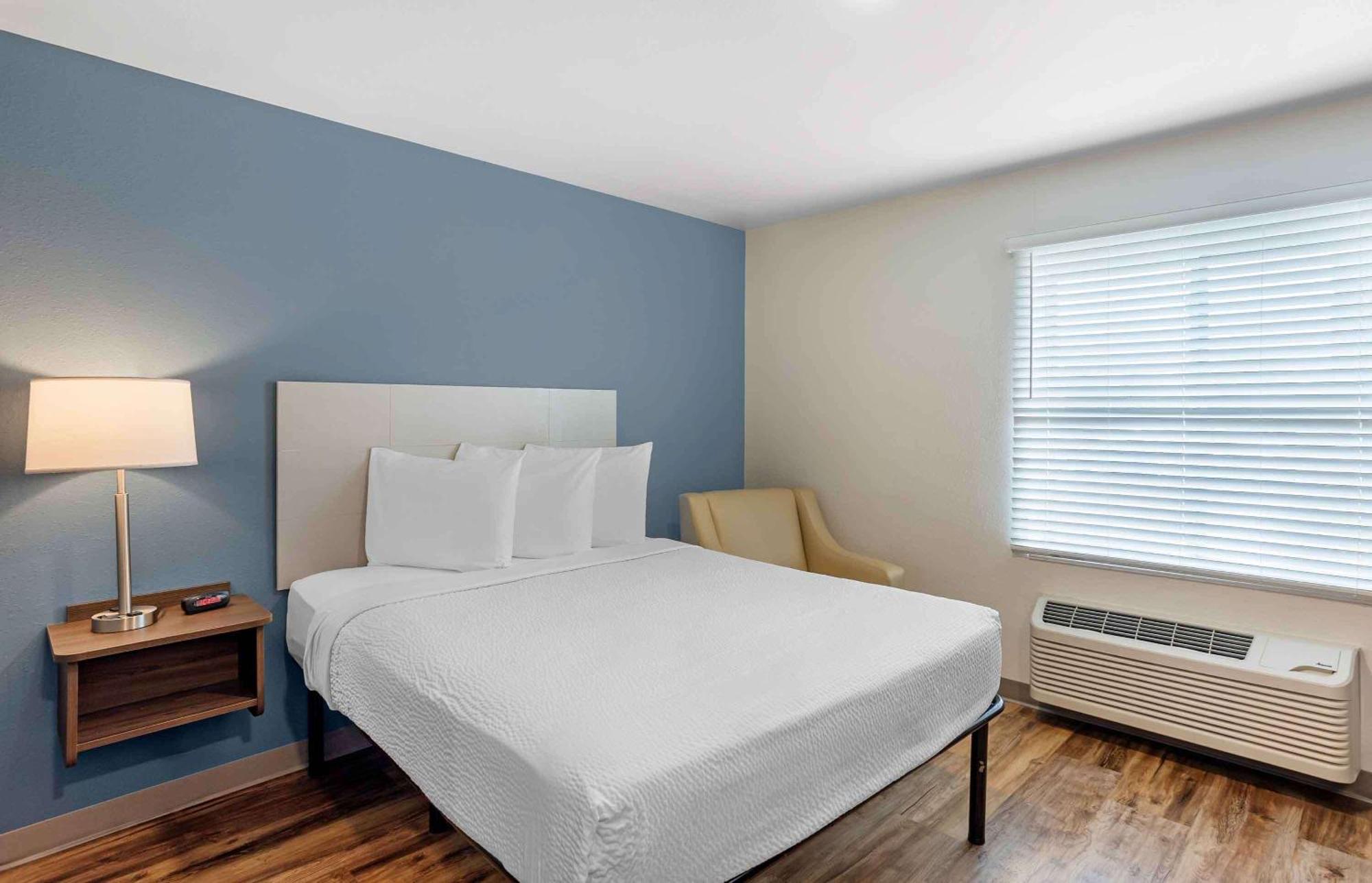 Extended America - Philadelphia - - West 3*